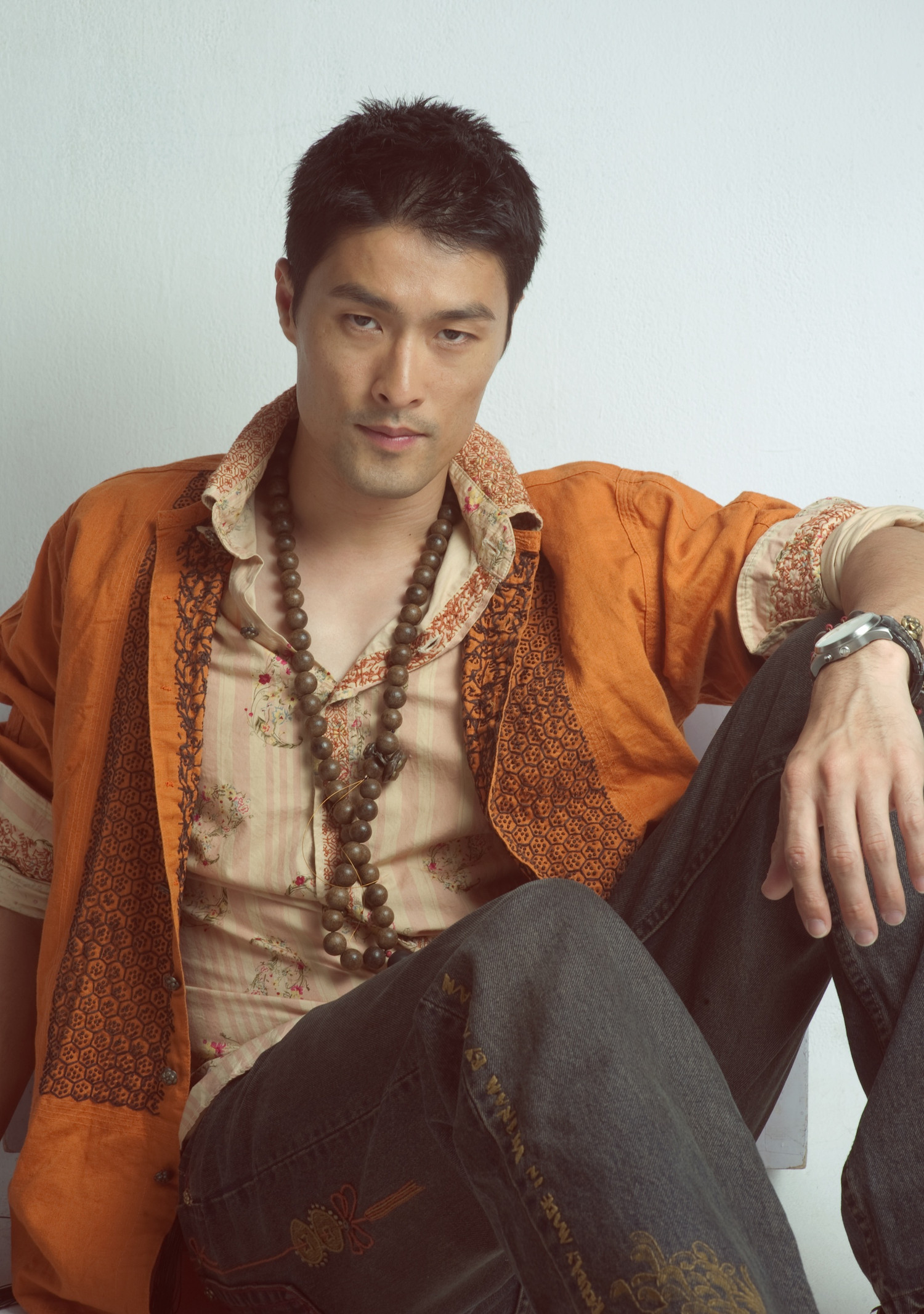 Năm 2006, Trí Nguyễn quyết định về Việt Nam. Anh đã nhận lời mời của hai đạo diễn Trịnh Hoan và Nguyễn Quang Dũng, vào một vai trong bộ phim Hồn Trương Ba, da hàng thịt.