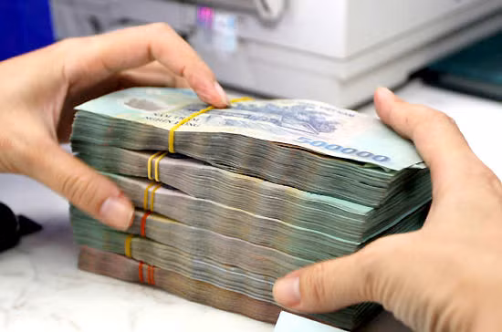 Nhiều cổ đông “thao túng” ngân hàng Việt Nam.