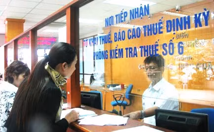 Chính phủ tiếp tục nỗ lực cắt giảm các thủ tục hành chính, tạo điều kiện tốt nhất cho doanh nghiệp. Ảnh minh họa.