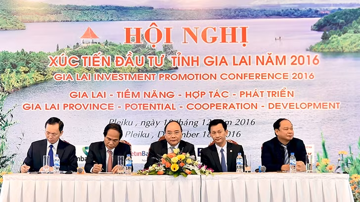 Thầy giáo hiến kế cấm giao lưu, liên hoan, gặp mặt, chúc mừng ảnh 2