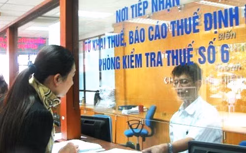 Nghị định 139/2016 có hiệu lực từ 1/1/2017 quy định rõ 7 trường hợp được miễn lệ phí môn bài. ảnh: Thời báo kinh tế. Nghị định 139/2016 có hiệu lực từ 1/1/2017 quy định rõ 7 trường hợp được miễn lệ phí môn bài. ảnh: Thời báo kinh tế.