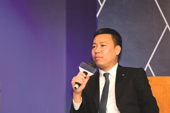 Ông Lê Vĩnh Sơn - Chủ tịch HĐQT Công to CP Quốc tế Sơn Hà bị xử phạt 60 triệu đồng. ảnh: nhịp cầu đầu tư.