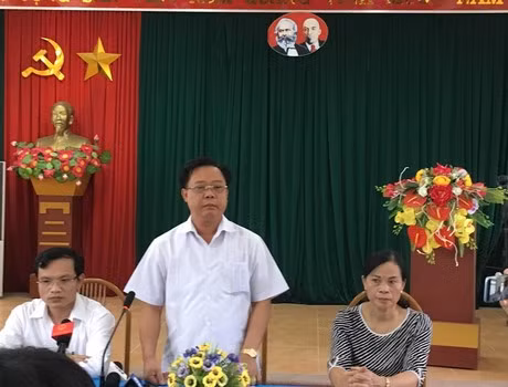 “Anh còn muốn cái cử nhân ư? Này! Tôi bán cho anh một xu thôi” ảnh 4
