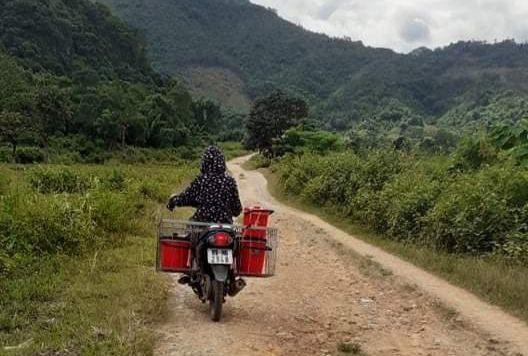 Các nhân viên nấu ăn tại các trường mầm non trên địa bàn Quảng Trị phải nghỉ 3 tháng không lương nên đời sống gặp nhiều vất vả. Ảnh minh họa: LC