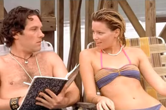 Elizabeth Banks trong phim Wet Hot American Summer
