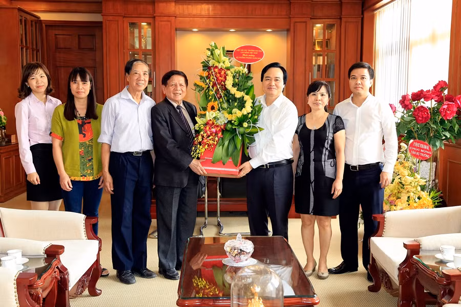 Giáo viên vùng cao chia sẻ "nỗi sợ" với Bộ trưởng Nhạ ảnh 2