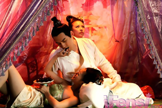 Mạnh Hữu Kỳ cũng là người nhiều âm mưu, thủ đoạn
