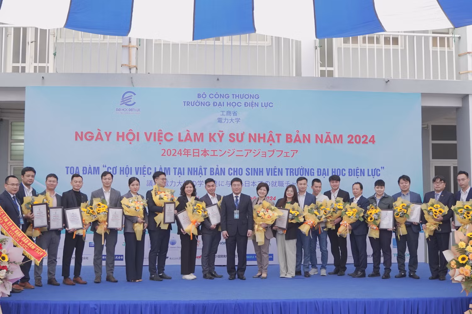 NAM07549.JPG