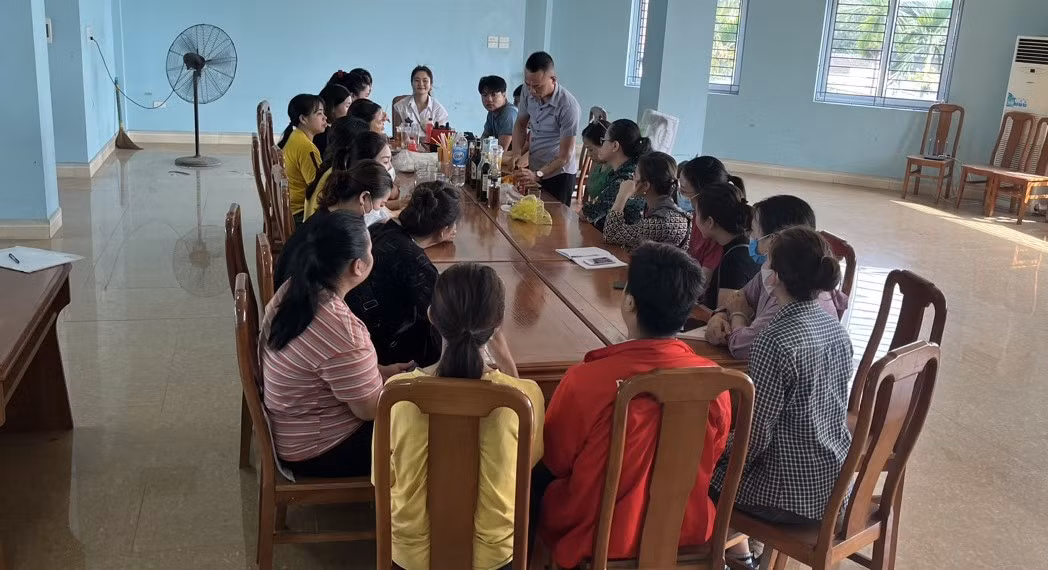 Trung tâm Dịch vụ việc làm Quảng Ninh kiến nghị Bộ Lao động – Thương binh và Xã hội tháo gỡ vướng mắc, bất cập về đối tượng áp dụng theo Luật Giáo dục nghề nghiệp và các Nghị định có liên quan (Ảnh: PL)