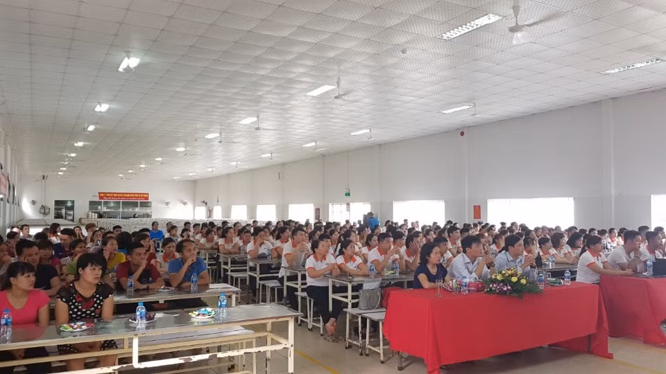 Nhiều câu hỏi thắc mắc về bảo hiểm xã hội, bảo hiểm y tế, bảo hiểm thất nghiệp được giải đáp. Nhiều câu hỏi thắc mắc về bảo hiểm xã hội, bảo hiểm y tế, bảo hiểm thất nghiệp được giải đáp.