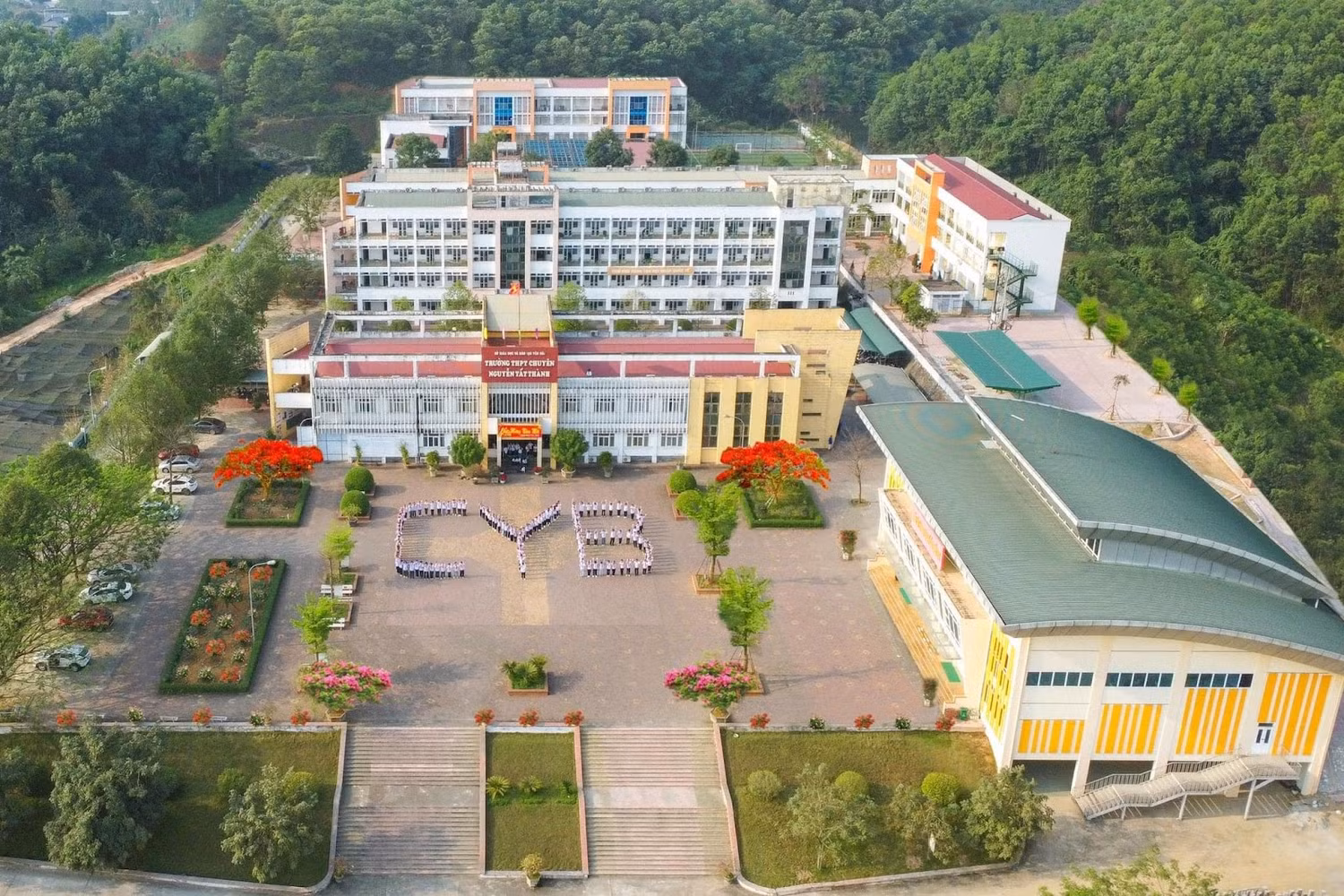 Trường Trung học phổ thông chuyên Nguyễn Tất Thành. Ảnh: NTCC.