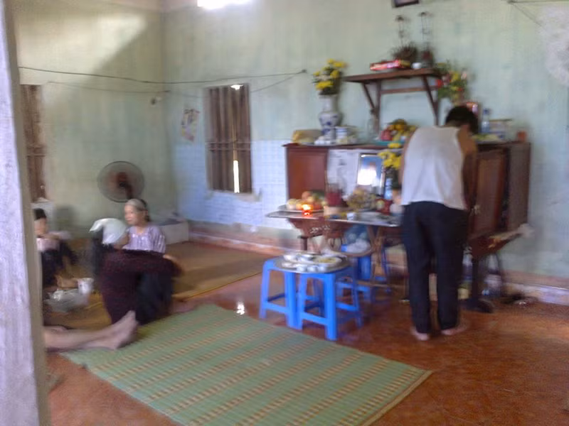 Ngôi nhà mái ngói nơi anh Tuấn Anh sinh sống.