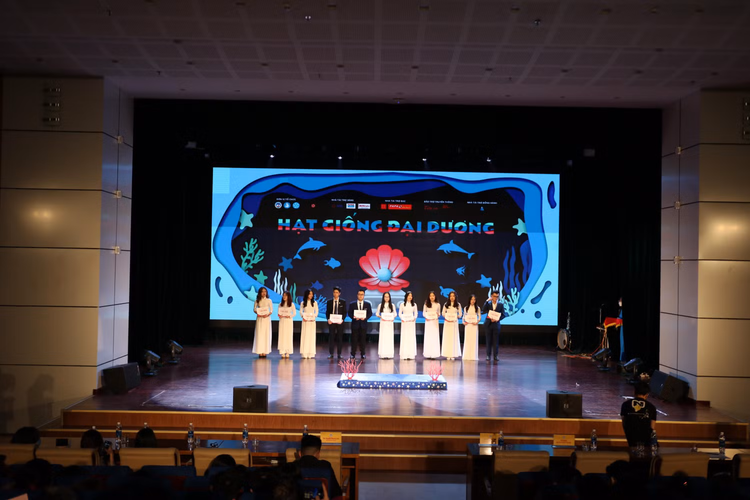 Gala Lễ Vinh danh sinh viên 5 Tốt năm học 2020 - 2021 đã diễn ra thành công tốt đẹp. (Ảnh: NTCC)