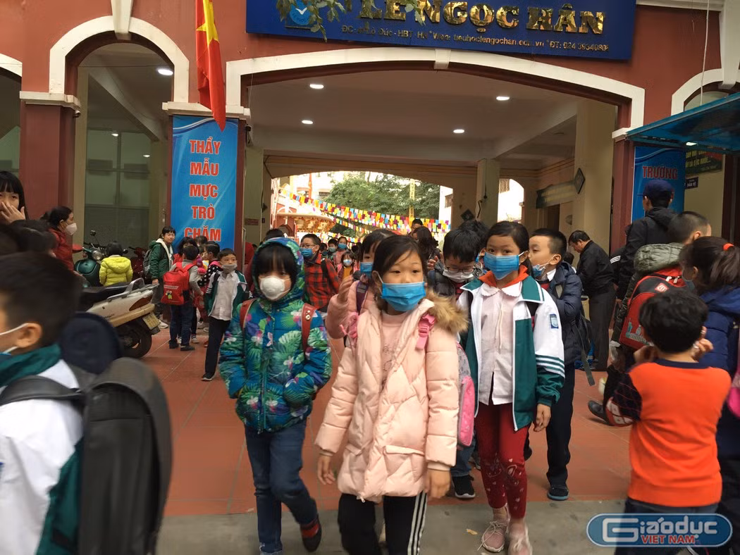 Tự ý nghỉ học vì dịch do nCoV, quy định cho phép nghỉ tối đa bao nhiêu buổi?