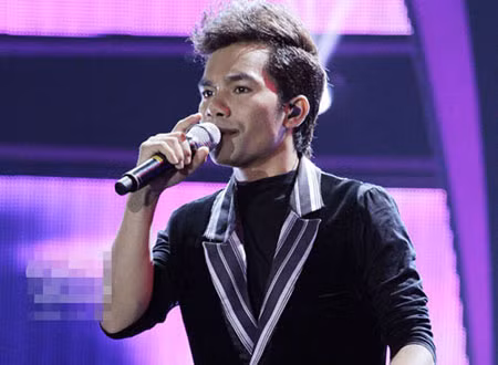 Yasuy - Quán quân Việt Nam Idol 2012. Yasuy - Quán quân Việt Nam Idol 2012.