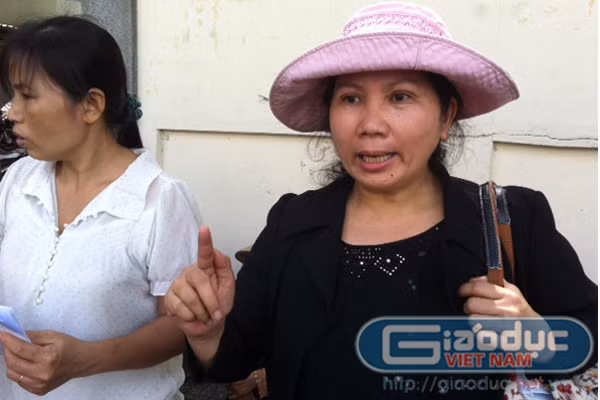 Giật mình trước suy nghĩ sâu sắc của cậu bé 15 tuổi về đường sắt ảnh 2 Chùm ảnh nóng: Hàng chục phụ huynh