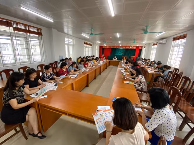 Phòng hội đồng Trường Tiểu học Mai Động. Ảnh: Trường Tiểu học Mai Động.