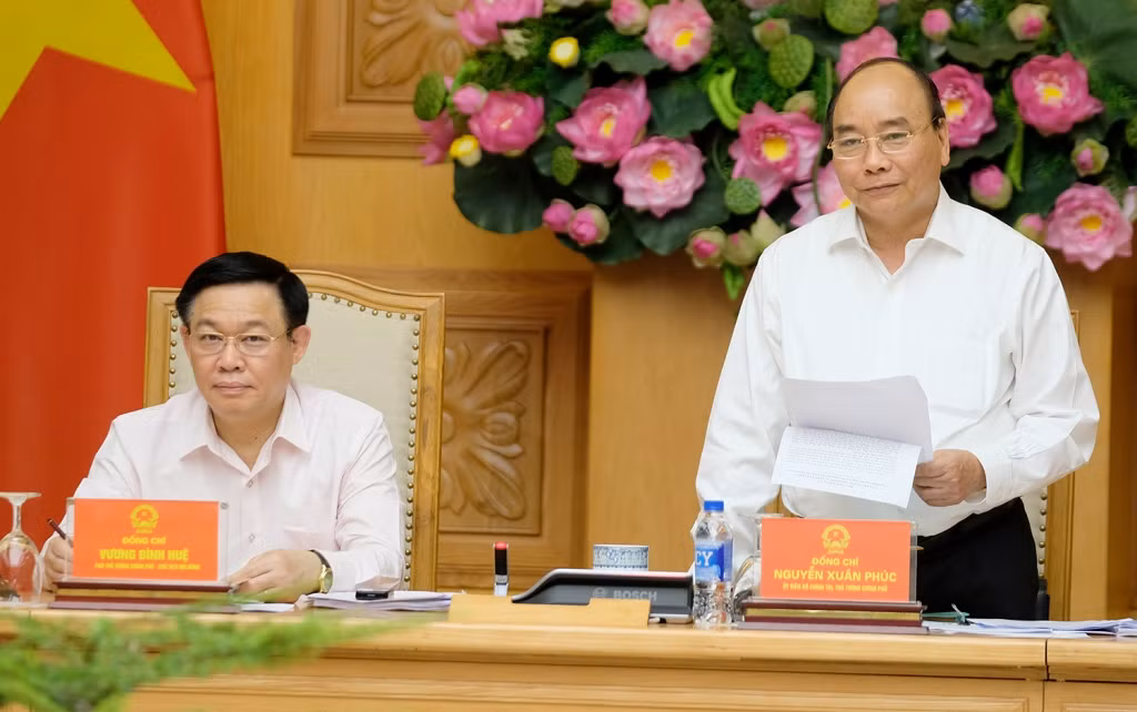 Thủ tướng phát biểu tại buổi họp. (Ảnh: VGP)