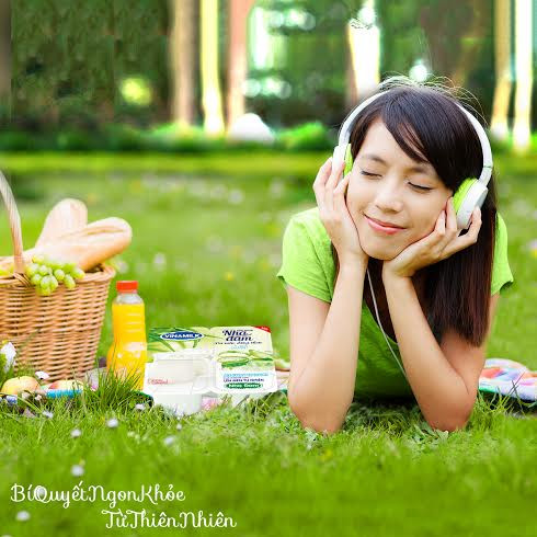 Sau 23 năm đầu tư hệ thống sản xuất sữa chua công nghiệp chuyên nghiệp, hiện nay dây chuyền sản xuất Vinamilk đang cung cấp đến 6,5 triệu hũ sữa chua mỗi ngày cho người tiêu dùng Việt Nam.