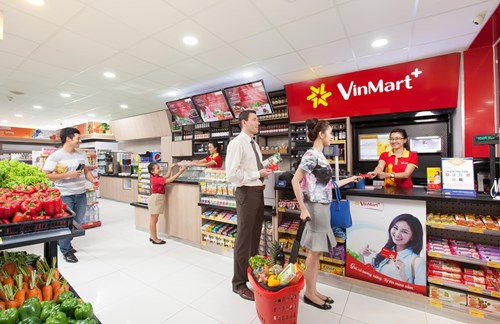 Vingroup hiện đang điều hành chuỗi cửa hàng tiện lợi lớn nhất tại Việt Nam, VinMart+, với số lượng khoảng 650 cửa hàng. Vingroup hiện đang điều hành chuỗi cửa hàng tiện lợi lớn nhất tại Việt Nam, VinMart+, với số lượng khoảng 650 cửa hàng.