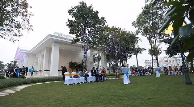 Một trong những dự án bất động sản nghỉ dưỡng của Tập đoàn FLC (FLC Vĩnh Thịnh Resort) sẽ được khai trương vào ngày 6/3 tới.