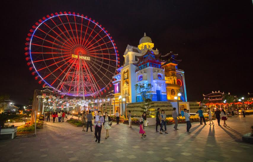 Công viên Asia Park Đà Nẵng, nơi được chọn trở thành địa điểm diễn ra chương trình "80 bài quốc ca kết nối trái tim". Công viên Asia Park Đà Nẵng, nơi được chọn trở thành địa điểm diễn ra chương trình "80 bài quốc ca kết nối trái tim".
