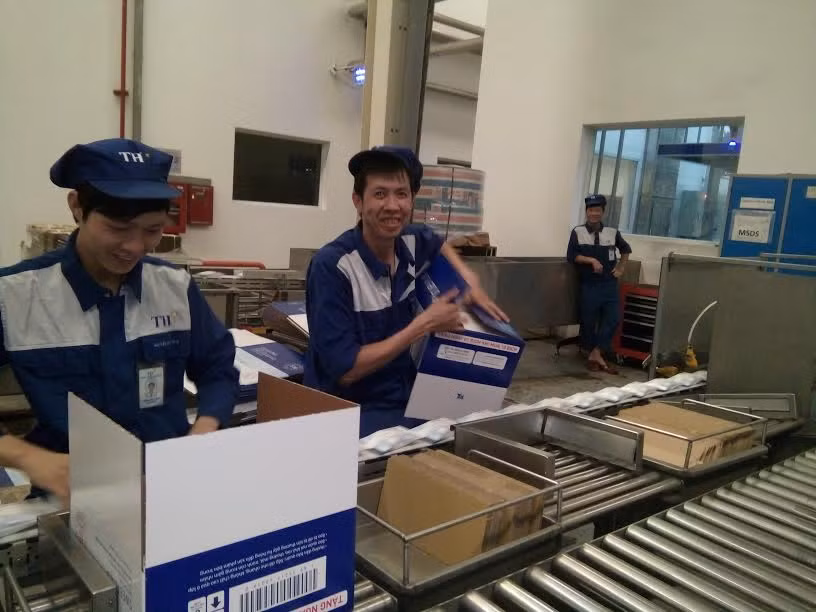 Mô hình chăn nuôi bò sữa của TH true milk đảm bảo cung cấp đủ sữa tươi cho Chương trình sữa học đường quốc gia.