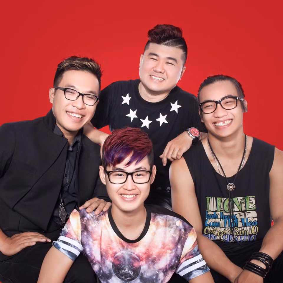 Nhóm nhạc F band