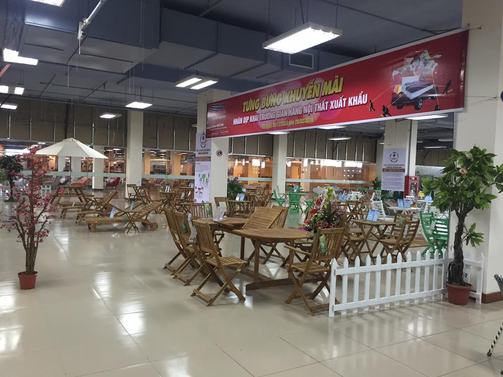 Các sản phẩm đồ gỗ của Forexco Quảng Nam được trưng bày, giới thiệu tại Melinh PLAZA. Các sản phẩm đồ gỗ của Forexco Quảng Nam được trưng bày, giới thiệu tại Melinh PLAZA.