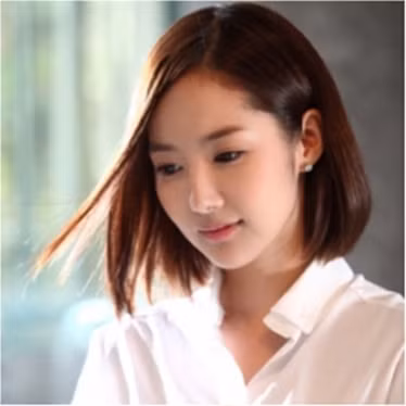Từ khi vào nghề, đây là lần đầu tiên cô "xuống tóc"
