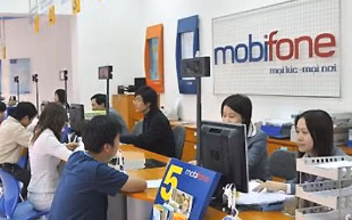 Nhiều khách hàng cho biết: Sau khi biết thông tin về giá cước roaming của MobiFone cao ngất ngưởng, có thể họ sẽ tìm tới một dịch vụ khác cạnh tranh hơn. (Ảnh minh họa). Nhiều khách hàng cho biết: Sau khi biết thông tin về giá cước roaming của MobiFone cao ngất ngưởng, có thể họ sẽ tìm tới một dịch vụ khác cạnh tranh hơn. (Ảnh minh họa).