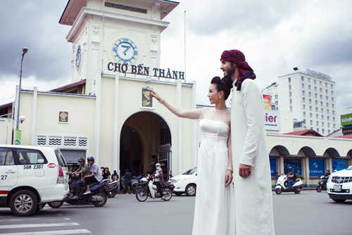 Vì những lùm xùm không đáng có nên những hình ảnh này đã được Hoa hậu Thu Hoài bí mật lưu giữ. Tuy nhiên với ý nghĩa của bộ ảnh đã được ekip dồn nhiều tâm huyết thực hiện nhằm ghi lại những hình ảnh đẹp về một Sài Gòn yên bình nên Hoa hậu Thu Hoài đã quyết định tung ra.