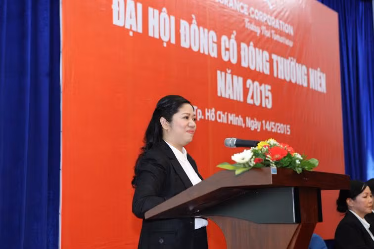 Bà Đỗ Thi Minh Đức Chủ tịch Hội đồng QT VASS báo cáo tại Hội nghị. Bà Đỗ Thi Minh Đức Chủ tịch Hội đồng QT VASS báo cáo tại Hội nghị.