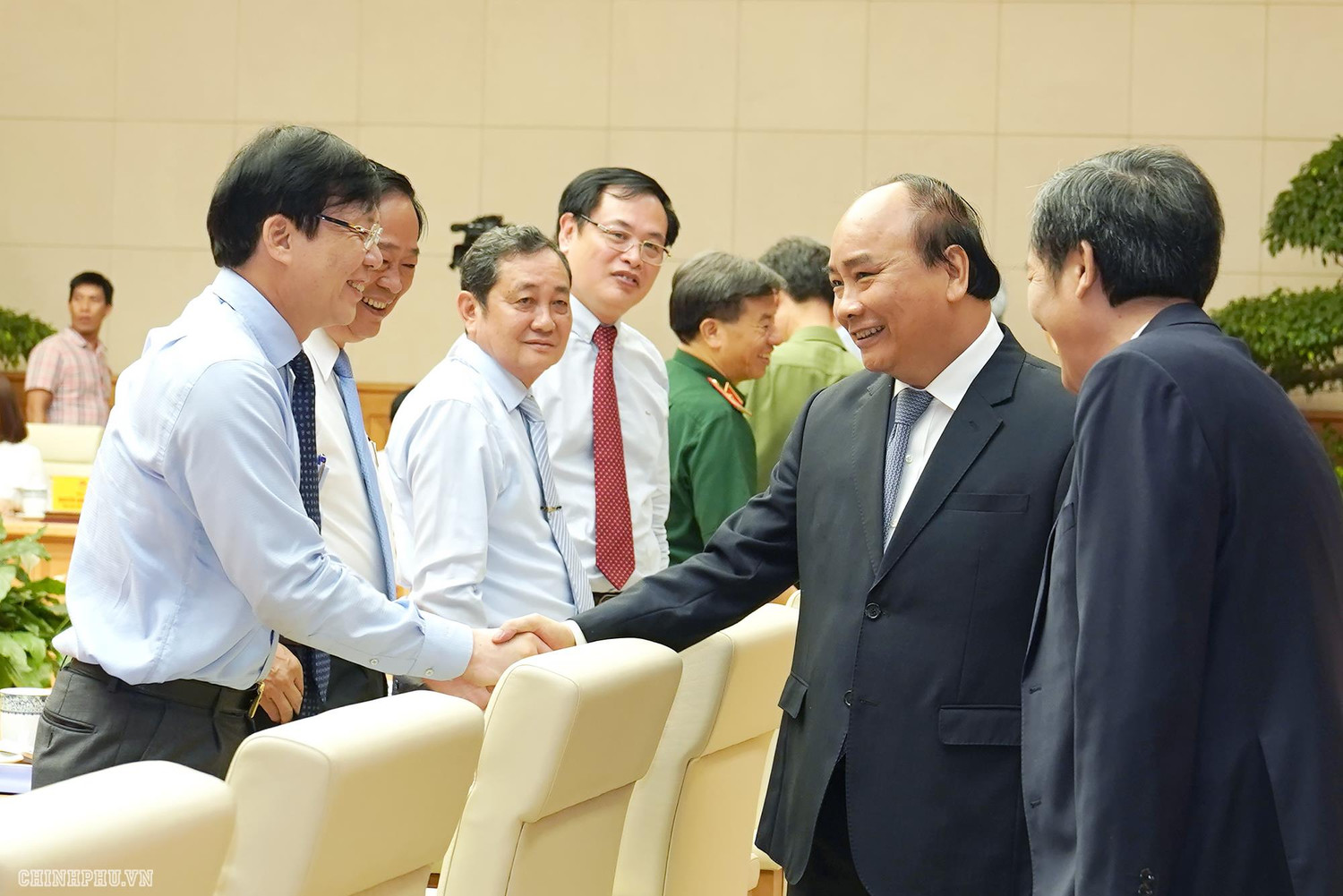 Thủ tướng và các đại biểu dự cuộc làm việc. Ảnh: VGP Thủ tướng và các đại biểu dự cuộc làm việc. Ảnh: VGP