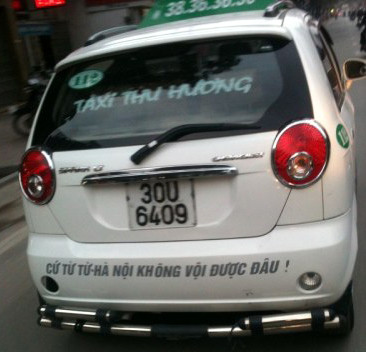 Hà Nội đông đúc không vội được đâu !