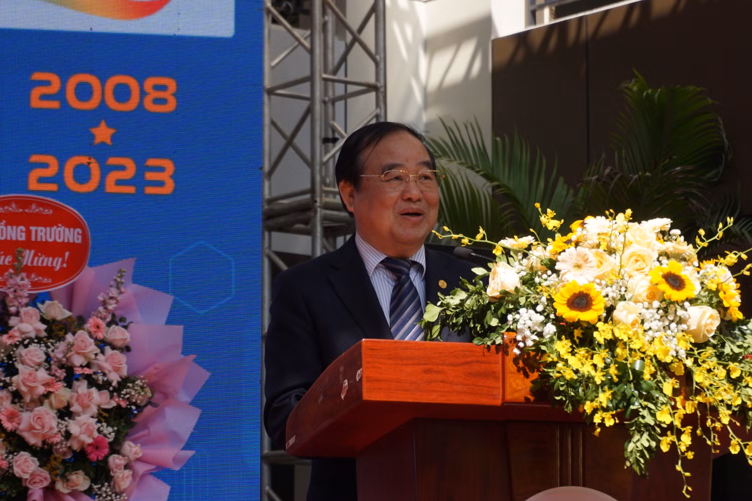 Phó Giáo sư Trần Quang Quý gửi gắm nhiều kỳ vọng vào chặng đường phát triển mới của Trường Đại học Hòa Bình. Ảnh: Linh Trang