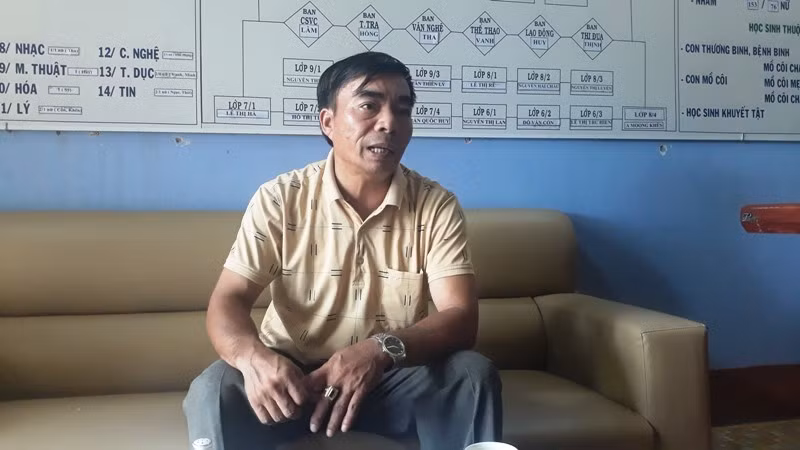 Năm học mới, thầy Nam chỉ có mong muốn học sinh được đến trường với "cái bụng không đói". Ảnh: TL