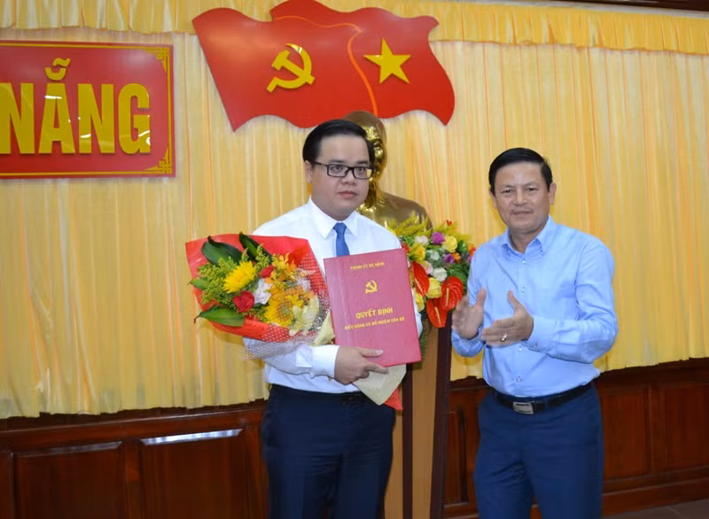 Ông Trần Nguyễn Minh Thành được điều động giữ chức Phó giám đốc Sở Giáo dục và Đào tạo Đà Nẵng. Ảnh: TT