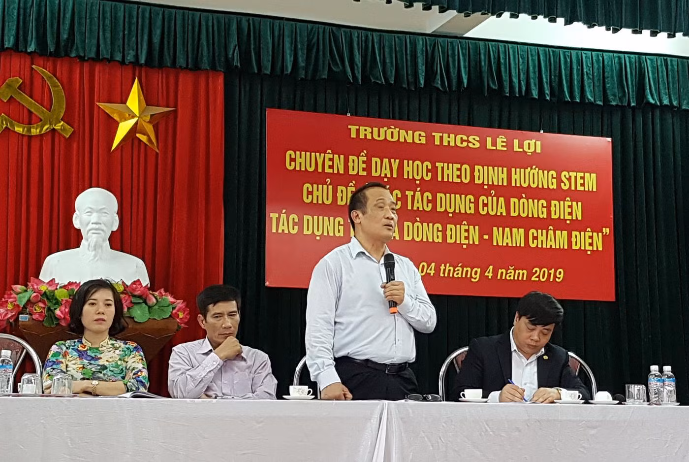 Chuyên đề dạy học theo định hướng STEM của Trường Trung học cơ sở Lê Lợi được Sở Giáo dục và Đào tạo đánh giá cao (Ảnh: Lã Tiến)