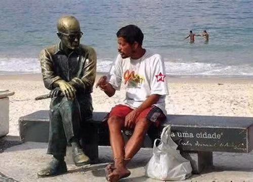 Cùng "tri kỷ" đàm đạo chuyện xưa ! Cùng "tri kỷ" đàm đạo chuyện xưa !