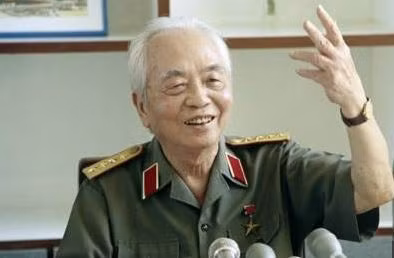 Đại tướng Võ Nguyên Giáp.