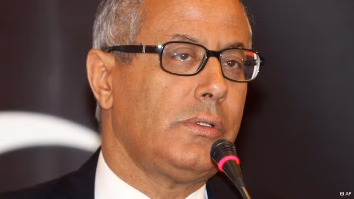 Thủ tướng Libya vừa bị bắt cóc.