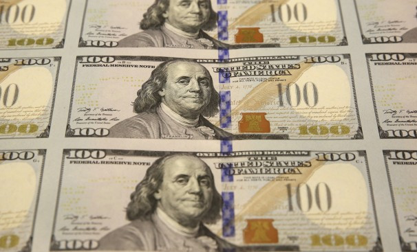 Tờ 100 USD mới của Mỹ với tính năng bảo mật tốt hơn.