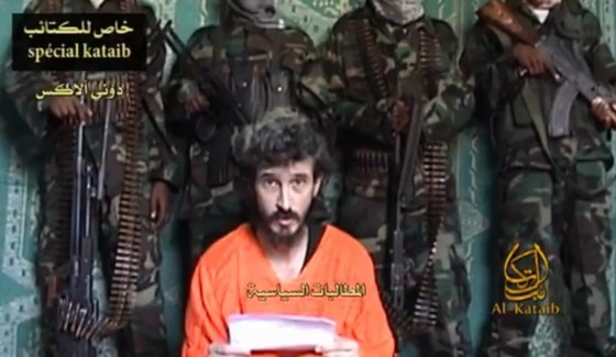 Điệp viên Pháp Denis Allex bị bắt làm con tin bởi nhóm Hồi giáo al-Shabaab ở Somalia. Điệp viên Pháp Denis Allex bị bắt làm con tin bởi nhóm Hồi giáo al-Shabaab ở Somalia.