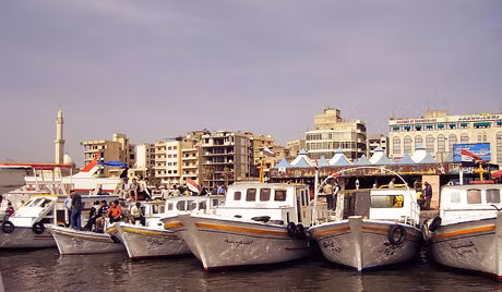 Cảng Tartus.