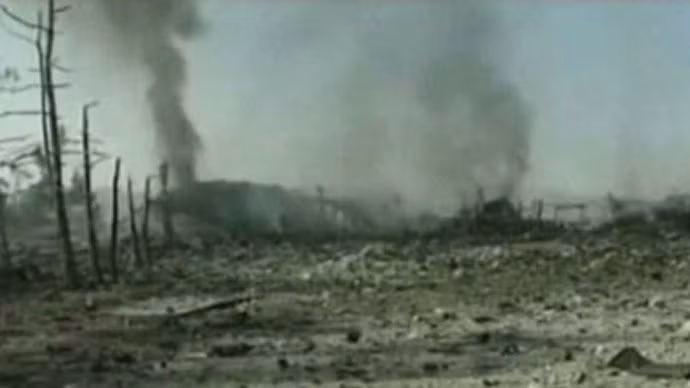 Vụ tấn công hôm 5/5 của Israel được cho là gây thiệt hại không đáng kể đối với Syria dù có báo cáo cho rằng 300 binh sĩ đã thiệt mạng, nhiều tòa nhà bị phá hủy. Vụ tấn công hôm 5/5 của Israel được cho là gây thiệt hại không đáng kể đối với Syria dù có báo cáo cho rằng 300 binh sĩ đã thiệt mạng, nhiều tòa nhà bị phá hủy.