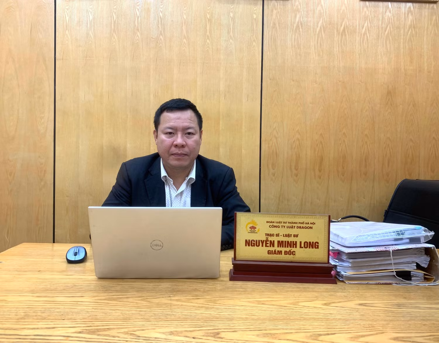 Luật sư Nguyễn Nguyễn Minh Long - Giám đốc Công ty Luật Dragon. Ảnh: Trung Dũng Luật sư Nguyễn Nguyễn Minh Long - Giám đốc Công ty Luật Dragon. Ảnh: Trung Dũng