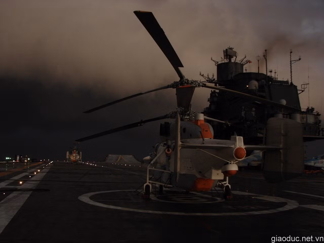 Hoạt động trên tàu sân bay Admiral Kuznetsov Hoạt động trên tàu sân bay Admiral Kuznetsov