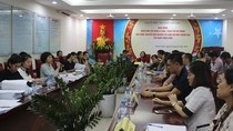 Buổi đối thoại giữa Ban giám hiệu Trường Trung học cơ sở Thanh Xuân và Ban đại diện phụ huynh chiều 12/11. Ảnh: Thái San / Báo Kinh tế &amp; Đô thị.