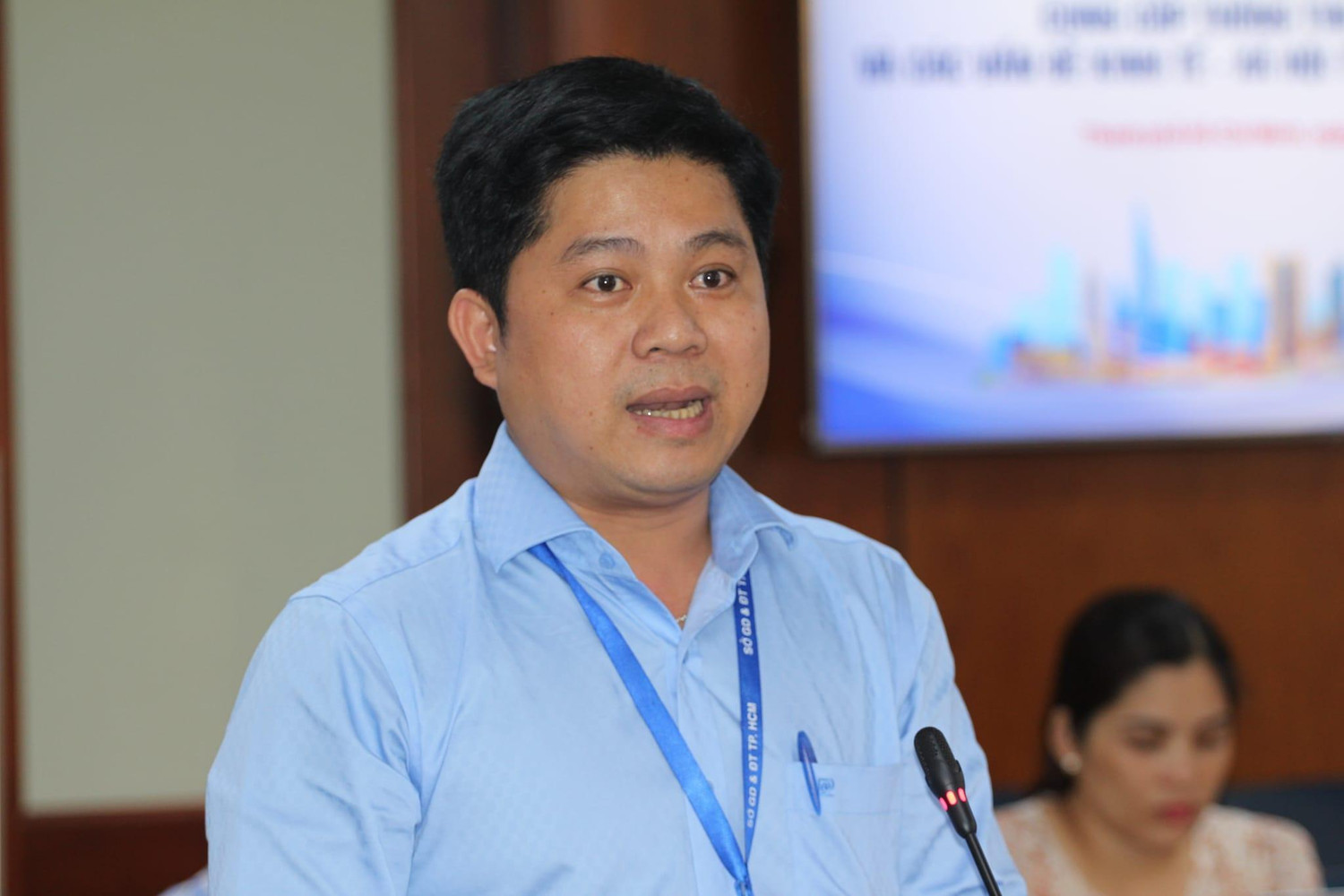 Ông Hồ Tấn Minh - Chánh Văn phòng Sở Giáo dục và Đào tạo Thành phố Hồ Chí Minh (ảnh: P.L) Ông Hồ Tấn Minh - Chánh Văn phòng Sở Giáo dục và Đào tạo Thành phố Hồ Chí Minh (ảnh: P.L)